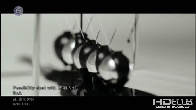 BoA - Possibility duet with Daichi Miura.mpg_snapshot_01.42_[2010.04.09_01.35.37].jpg