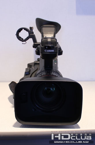 Canon_XF300_Front.jpg