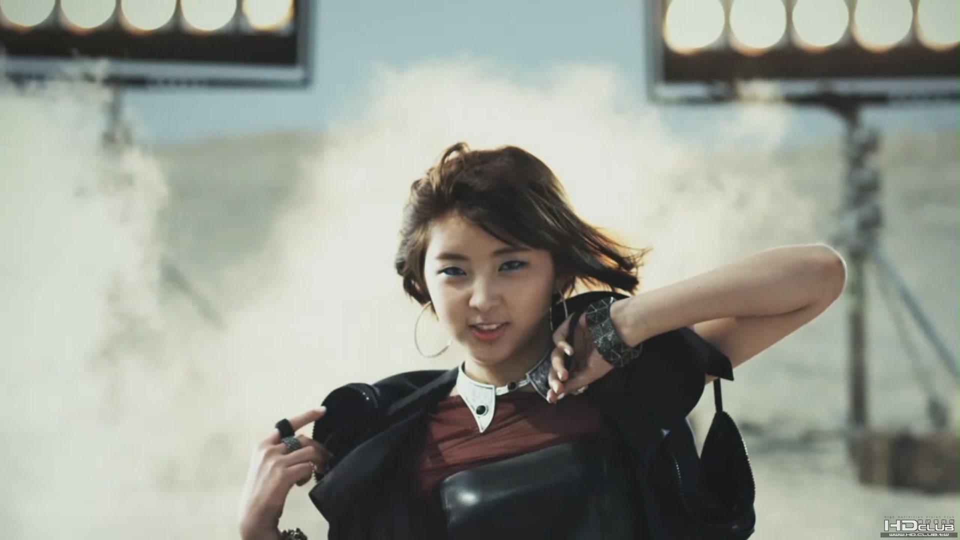 포미닛 [MV] Huh[23-44-56].JPG