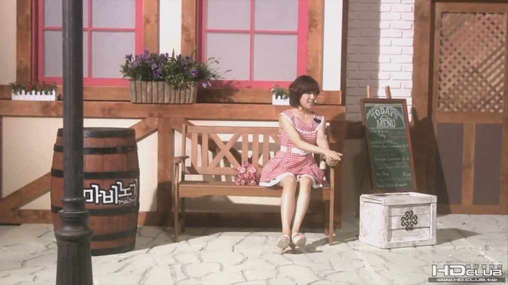 Tiffany (SNSD) - It's Fantastic[(005893)09-01-15].JPG