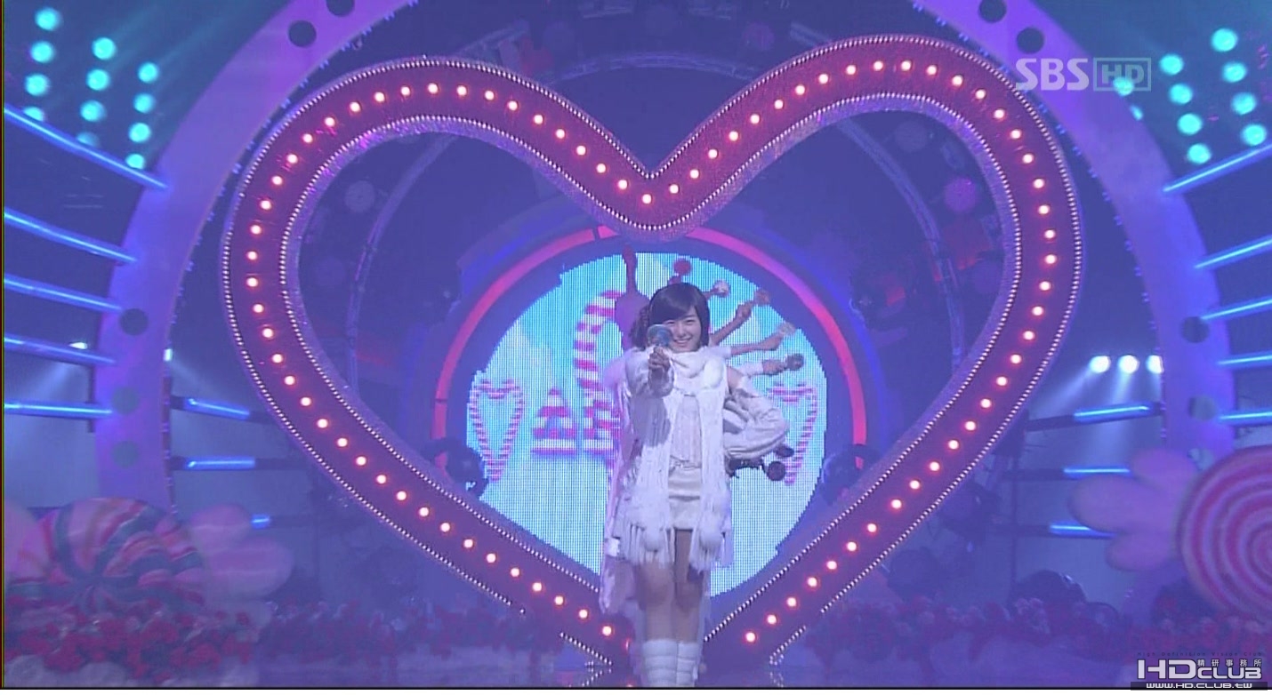 SNSD - Kissing You [Live 2008.01.13][(000167)02-52-32].JPG