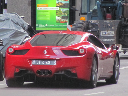 Transformers-3-Set-Ferrari.jpg