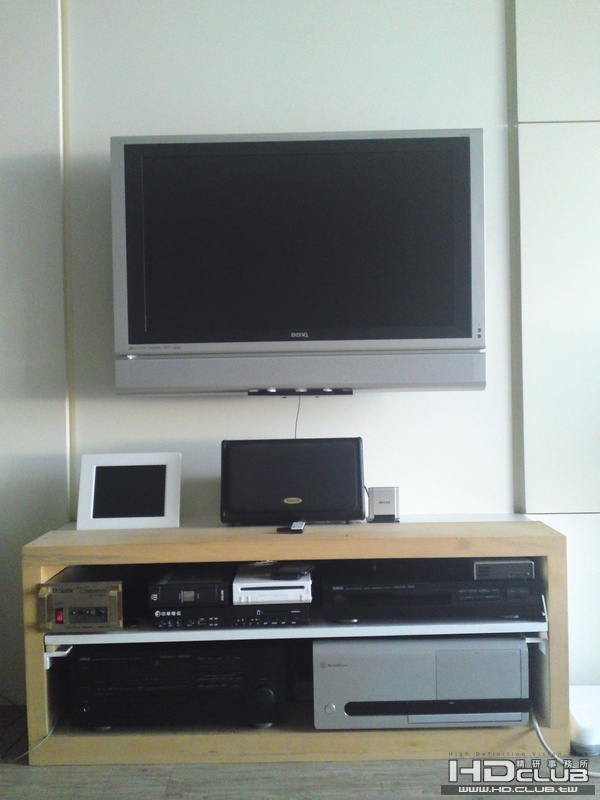 013BENQ 32吋.JPG