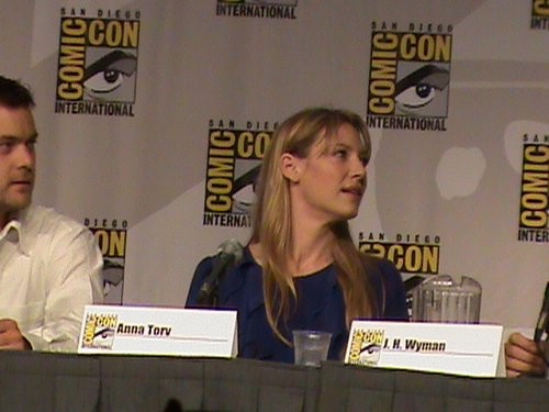 fringe_comiccon2010_20100725_713_tn.jpg