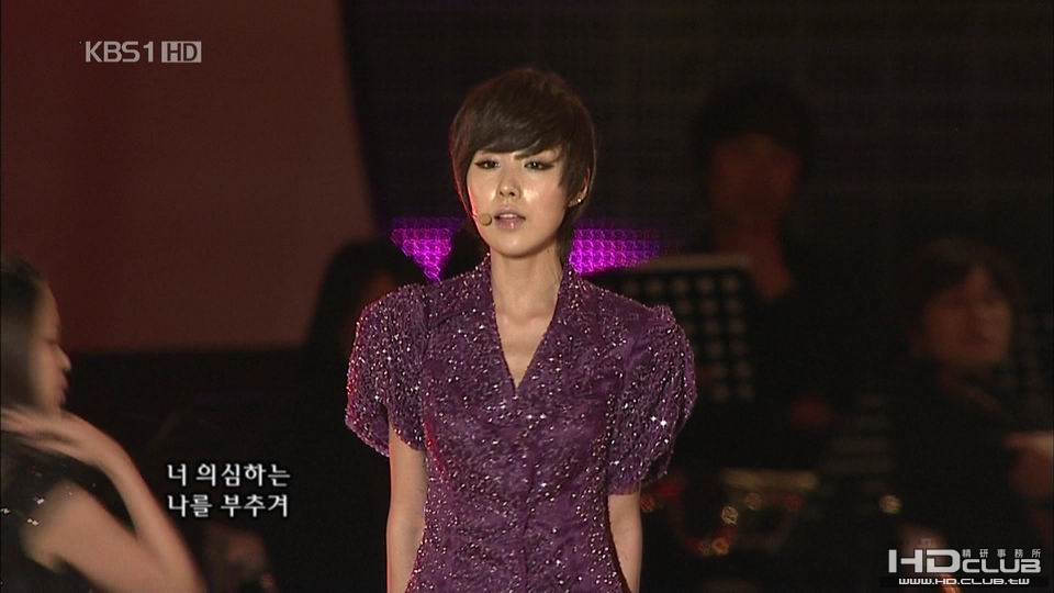 調整大小[hdmv.cn@熊] 簡美妍 - Crazy [100725_KBS1] Open Concert.TS_000018084.jpg