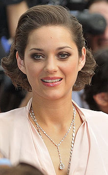 220px-Marion_Cotillard_(July_2009)_1.jpg