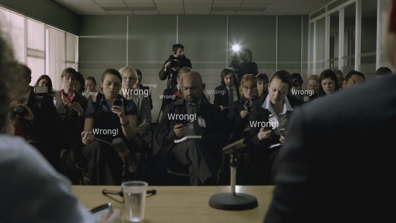 sherlock.1x01.a_study_in_pink.720p_hdtv_x264-fov[21-32-55].JPG