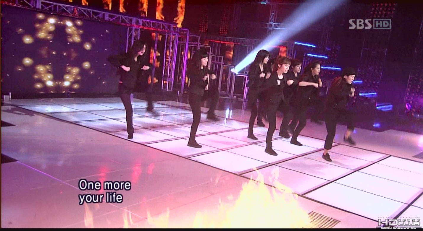 SNSD - TOP [Live 2008.09.07][(002146)02-02-58].JPG