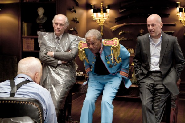 Red_Movie_Image-_Bruce_Willis_Morgan_Freeman-600x399.jpg