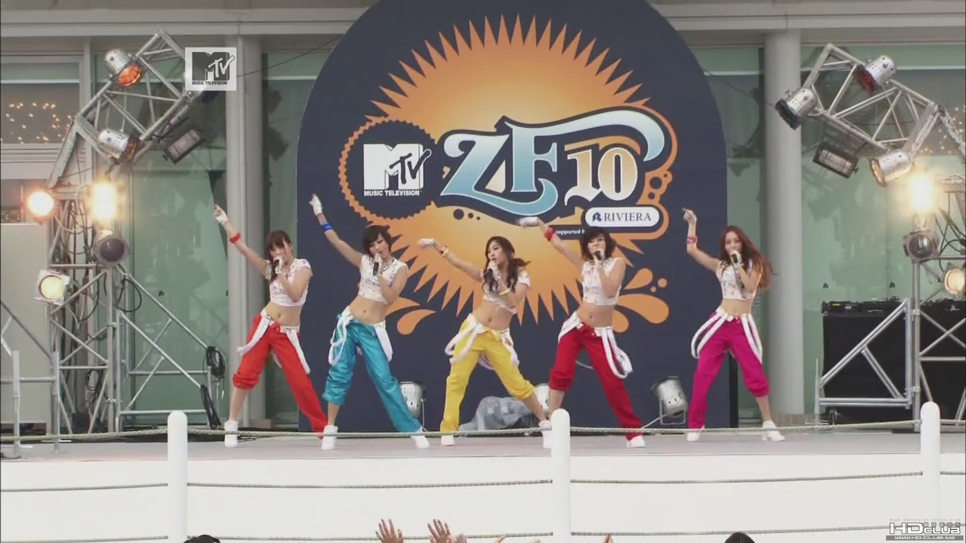 [hd.club] KARA_ミスター [MTV Zusihi Festival_100827]_1080_AAC_461M.012-2.JPG