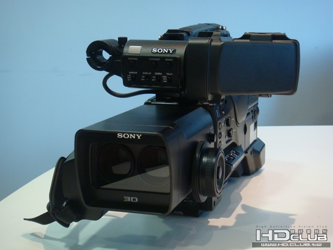 IBC2010_Sony_3D camera prototype_peq.jpg
