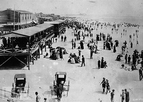the_real_boardwalk_empire_01_001_tn.jpg
