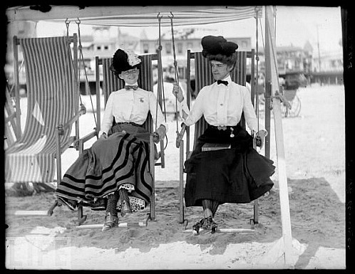 the_real_boardwalk_empire_04_001_tn.jpg