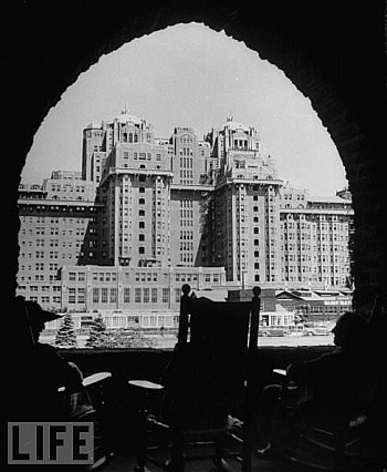 the_real_boardwalk_empire_32_001_tn.jpg