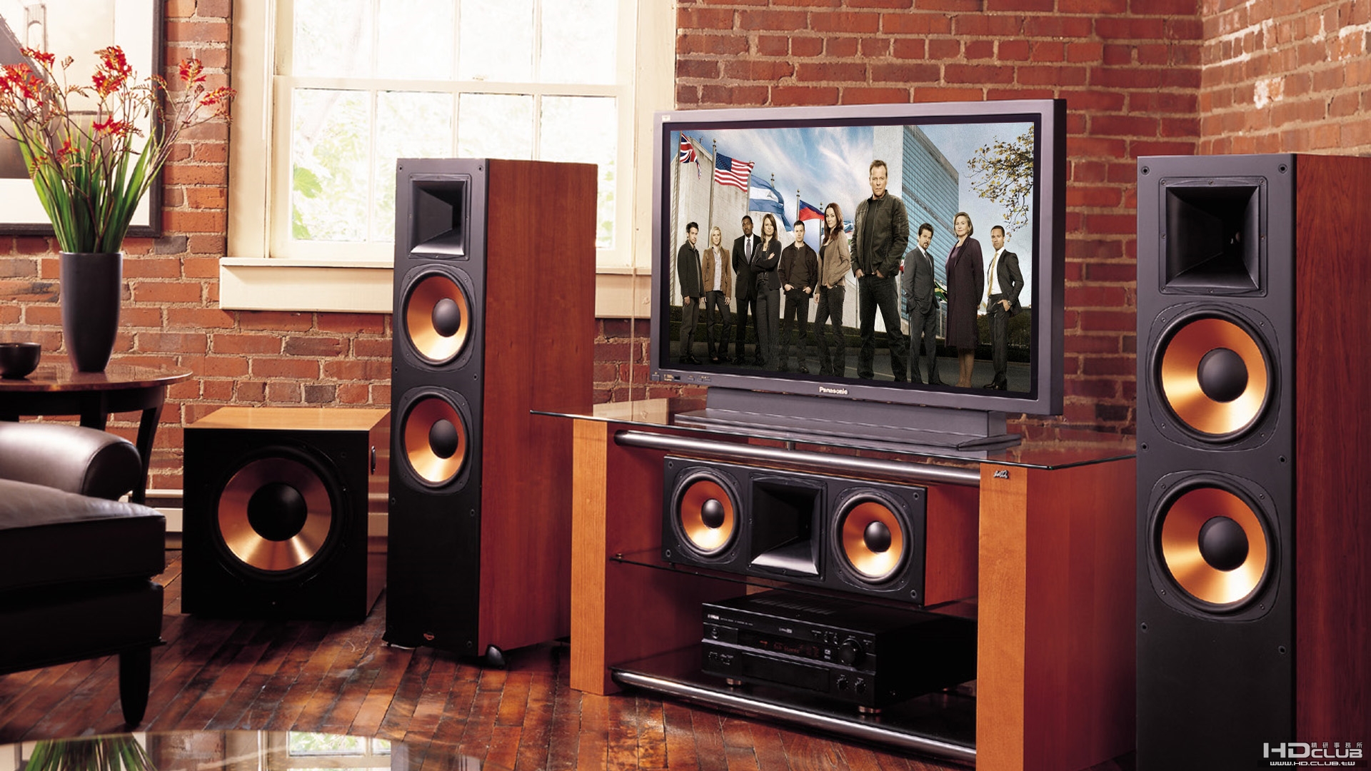 home_theatre_214.jpg