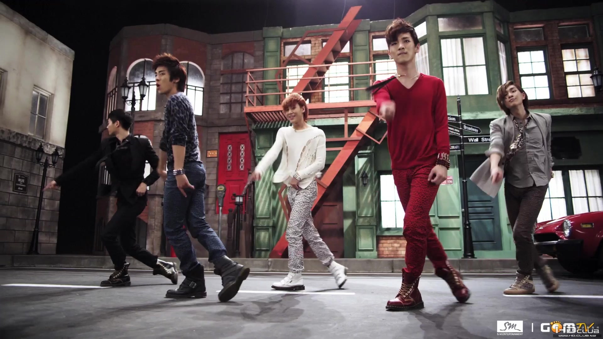 [MV]%20SHINee%20-%20Hello%20(Full%20HD)_avi_20101009_205038.jpg