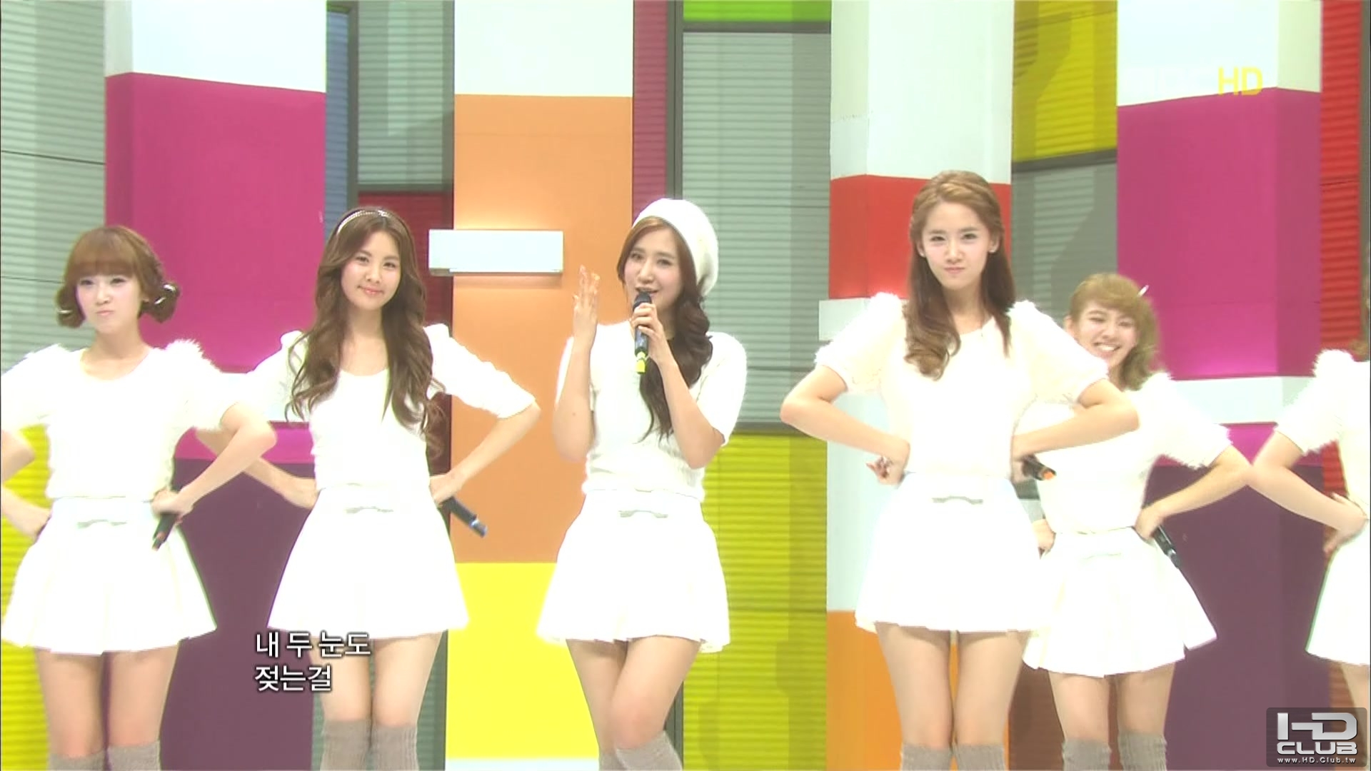 2] 101030 MBC Show! Music Core SNSD My Best Frieds &amp; 훗(HOOT).tp_00360.jpg