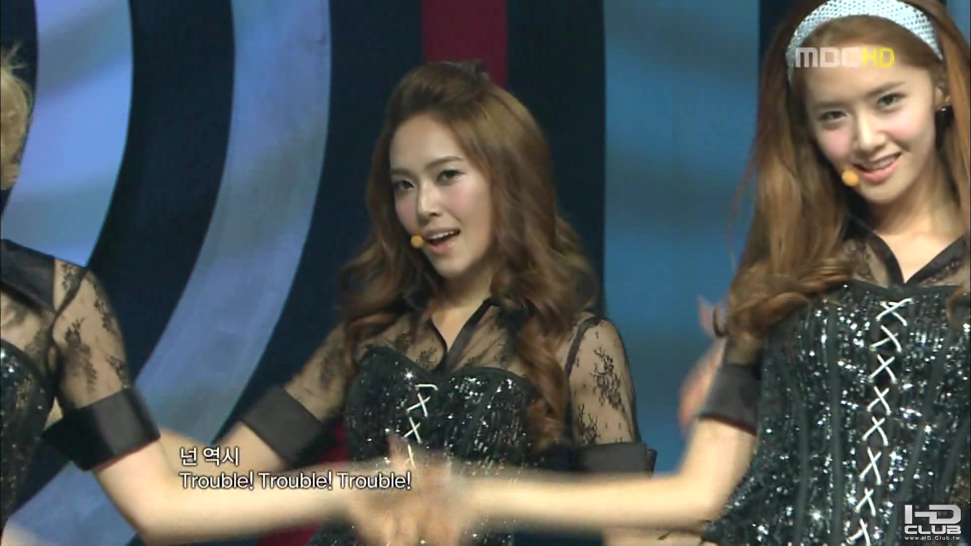 2] 101030 MBC Show! Music Core SNSD My Best Frieds &amp; 훗(HOOT).tp_03266.jpg