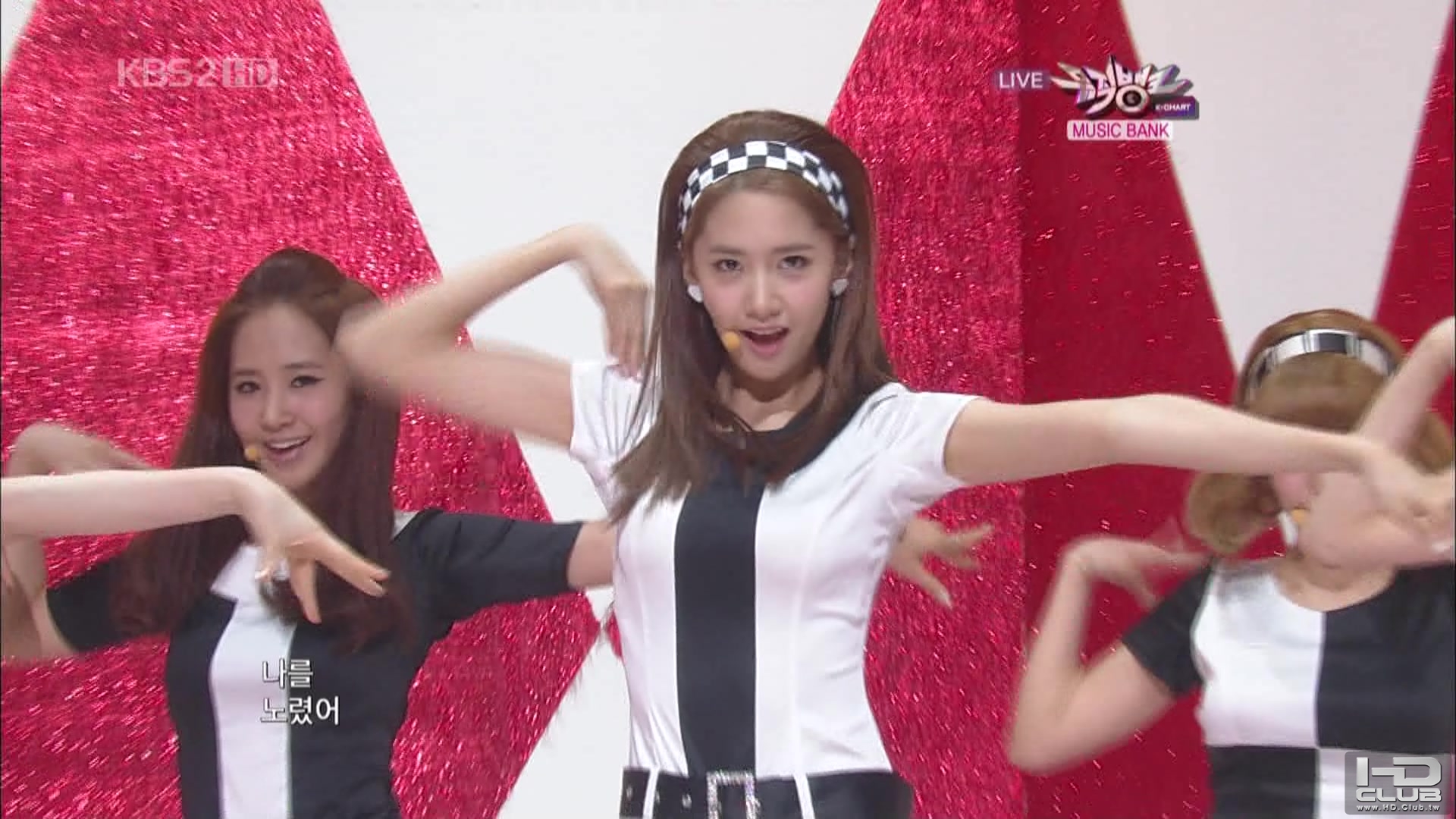 2] 101105 KBS2 Music Bank SNSD 少女時代 - 훗(Hoot) NO.1.tp_03528.jpg