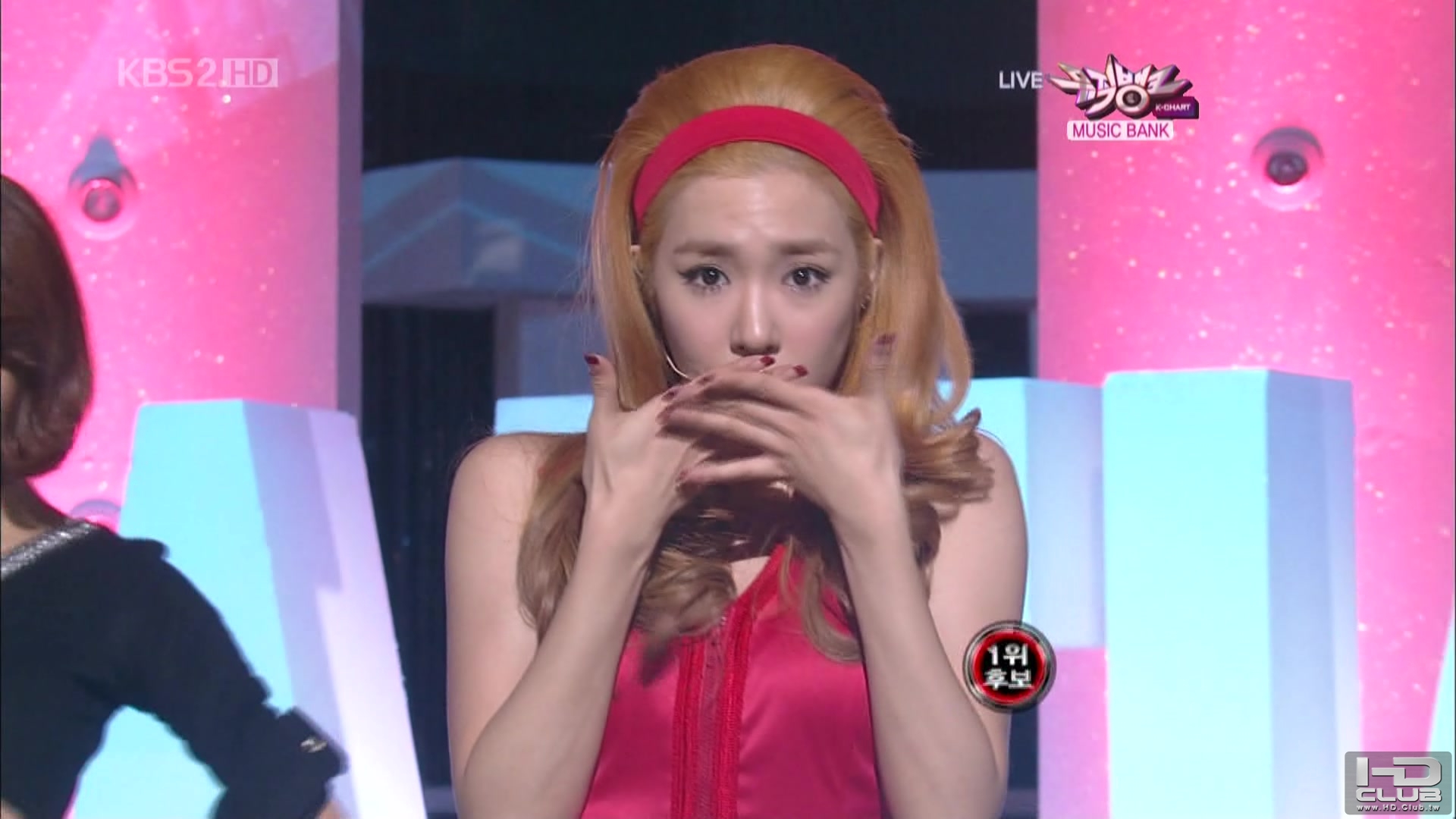 2] 101112 KBS2 Music Bank SNSD 少女時代 - 훗(Hoot) NO.1.tp_05733.jpg