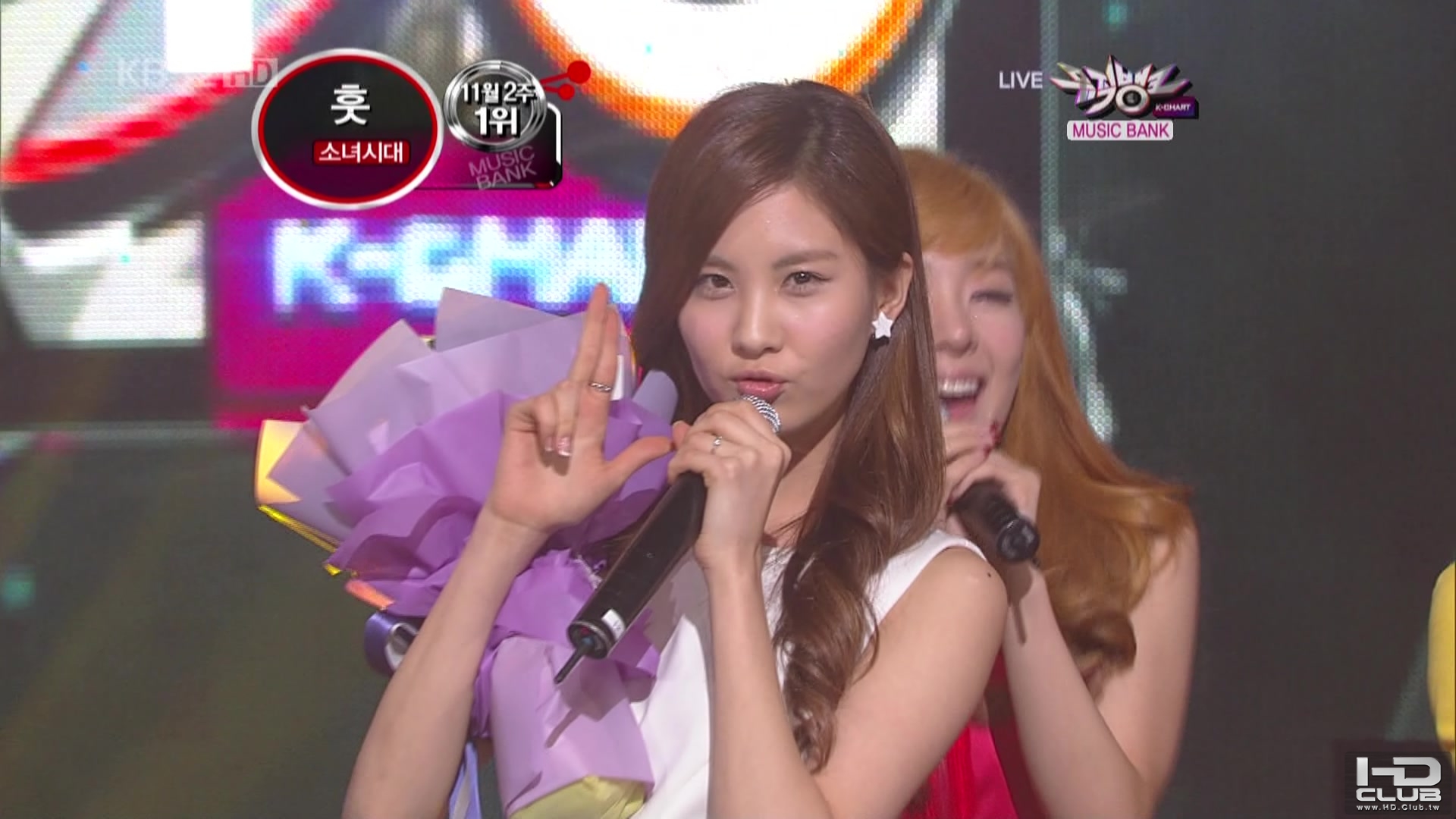 2] 101112 KBS2 Music Bank SNSD 少女時代 - 훗(Hoot) NO.1.tp_08703.jpg