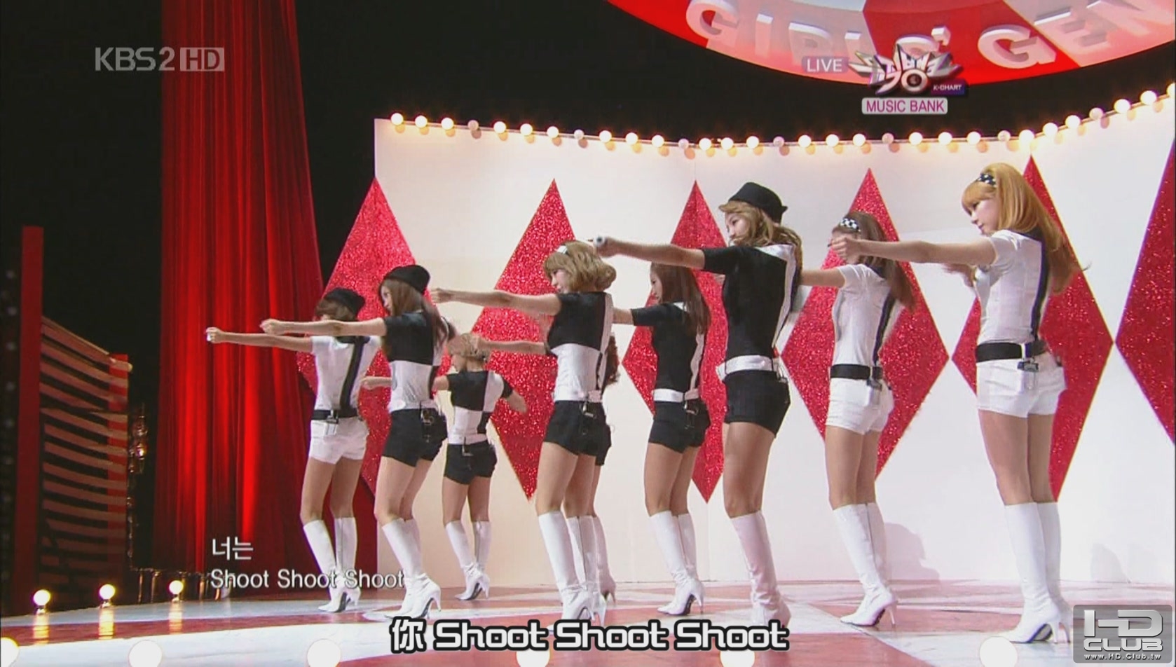 101105 KBS Music Bank SNSD - Hoot[20-03-11].jpg