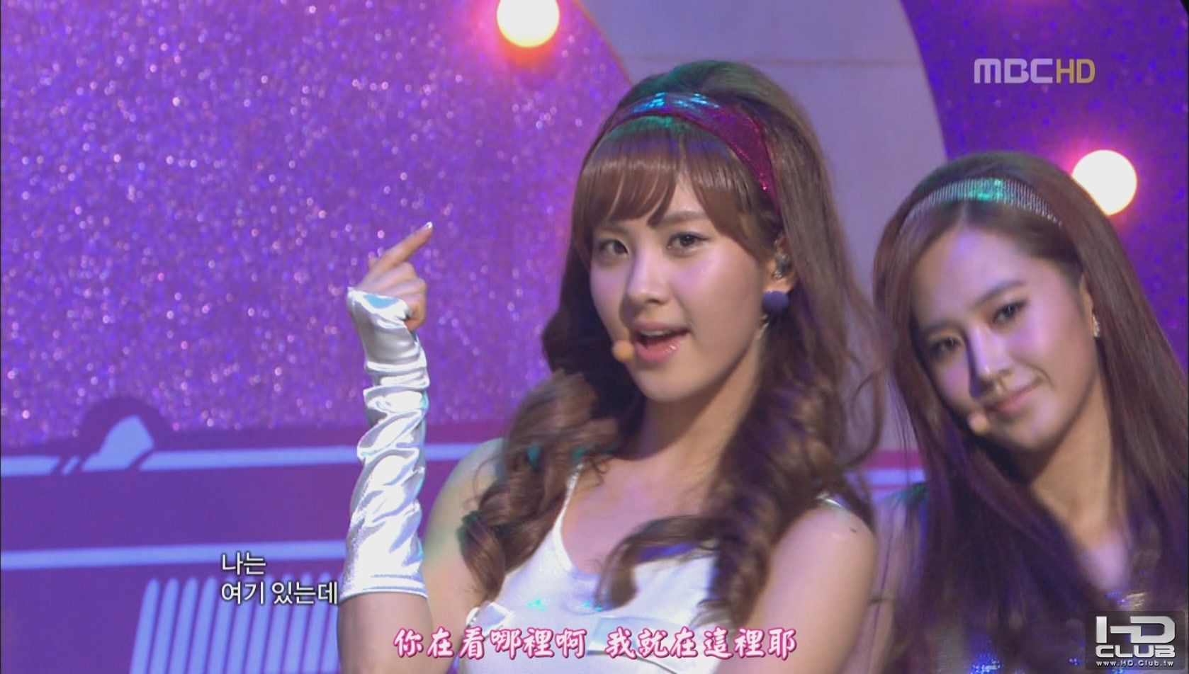 101120 SNSD 少女時代 - Hoot - MBC Music Core JamShil[00-00-20].jpg