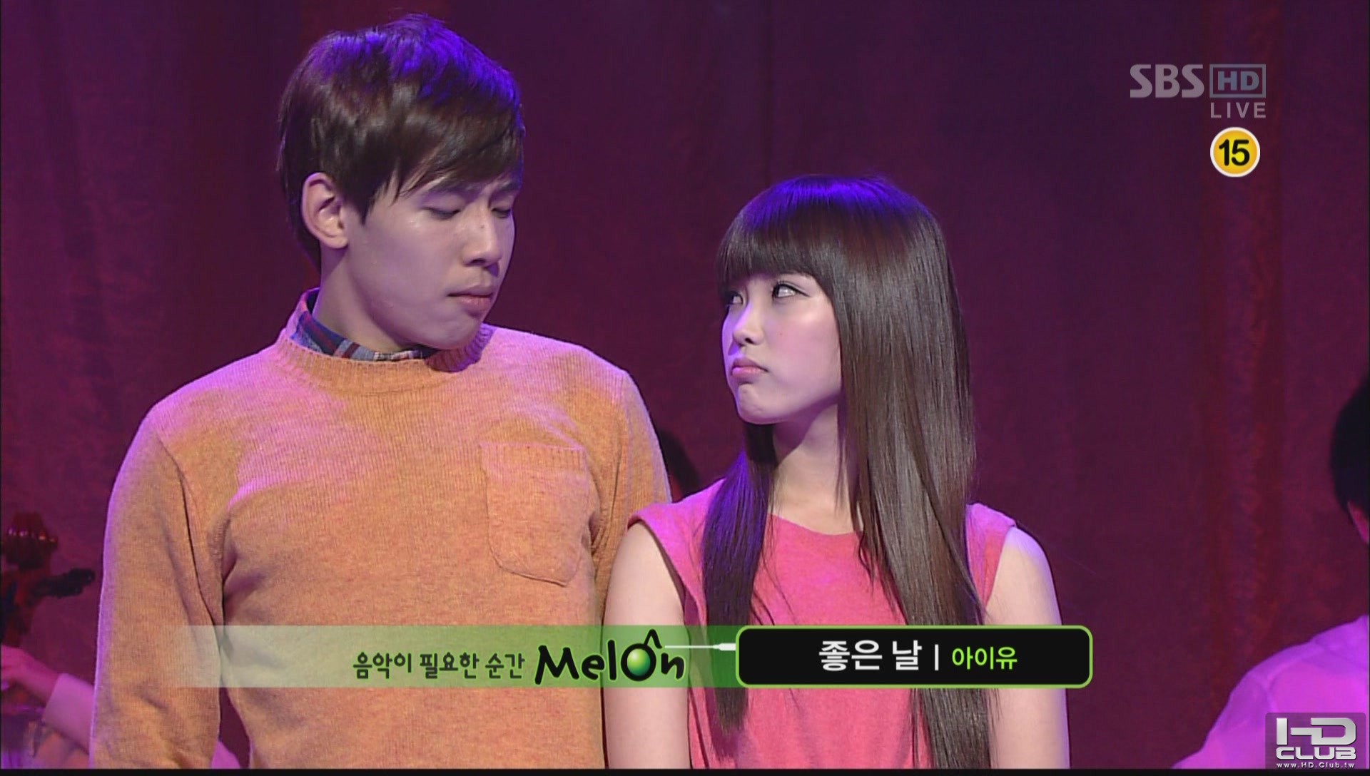 101226 인기가요 아이유_좋은 날(MDONG, mdong.tistory.com)[(000193)20-46-56].JPG