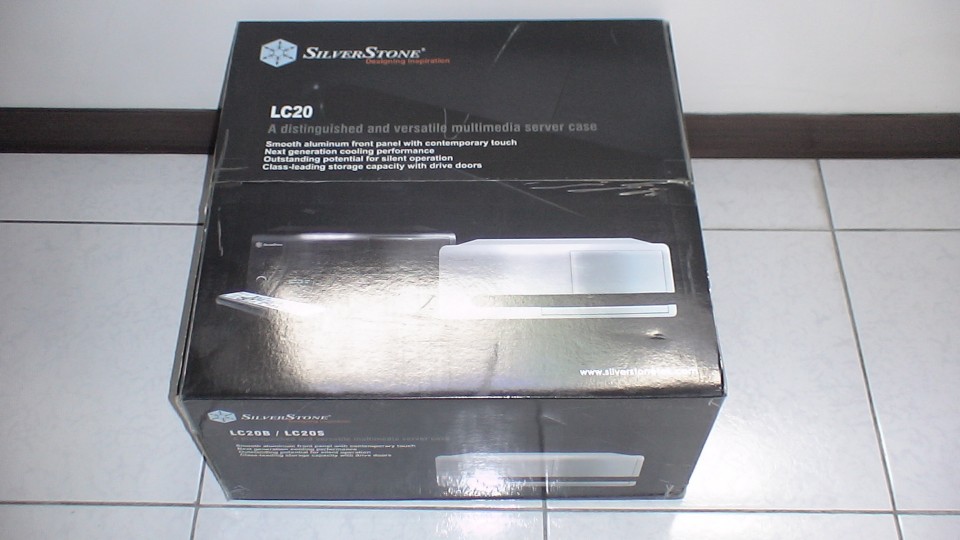 SST-LC20 HTPC 機殼