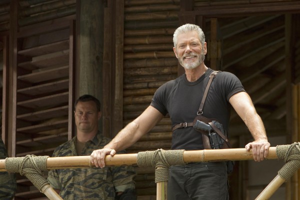 Stephen-Lang-Terra-Nova-image-2-600x400.jpg