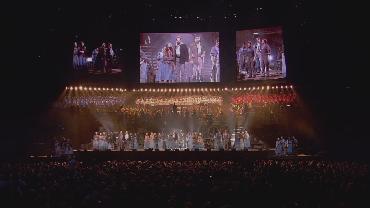 Les.Miserables.in.Concert.I.The.25th.Anniversary.2010[(018017)15-19-54].JPG