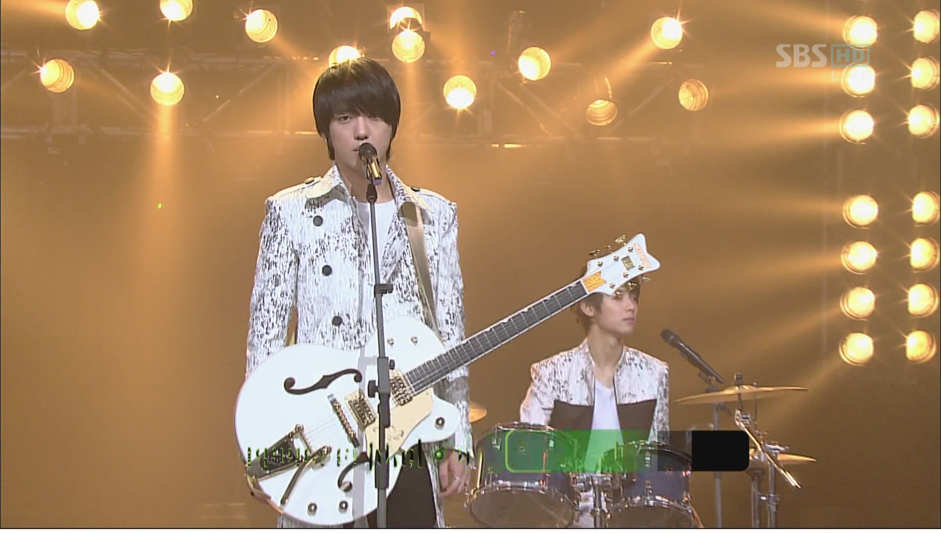 [hd.club] CNBLUE_Intuition [SBS_110410]_1080_AC3_502M.0410.003-1.JPG