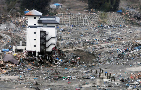 6666_Witness-Disaster-in-Japan-05_04700300.jpg