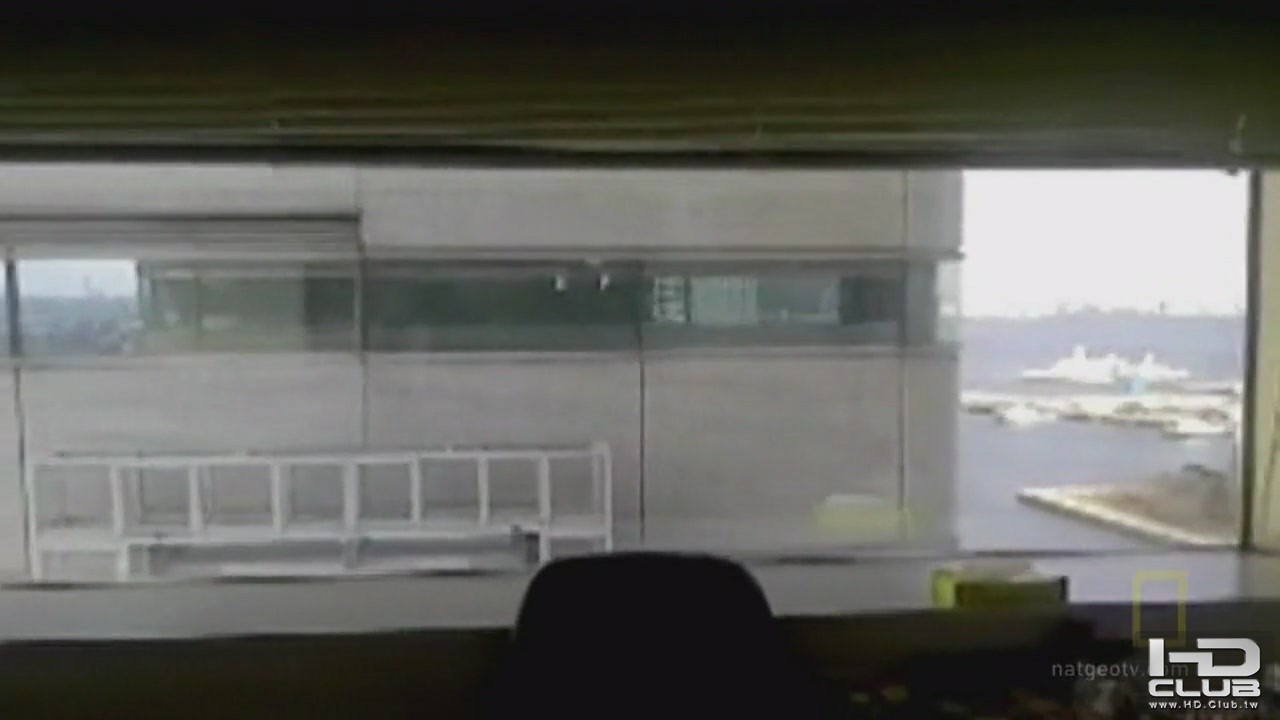 National.Geographic.Witness.Disaster.in.Japan.720p.HDTV.x264-DiVERGE[(000741)21-36-56].JPG