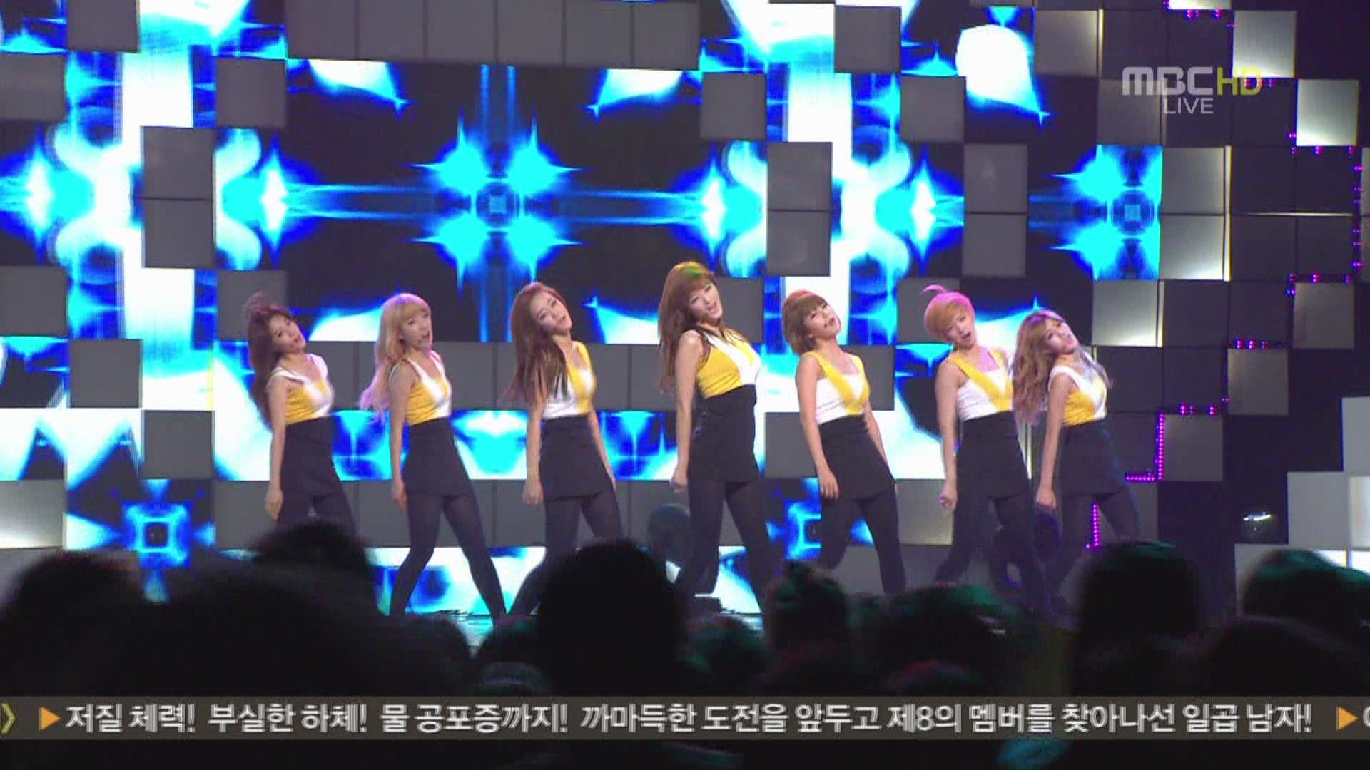 [hd.club] Rainbow_To Me [MBC_110423]_1080_AC3_414M.0423.005-1.JPG