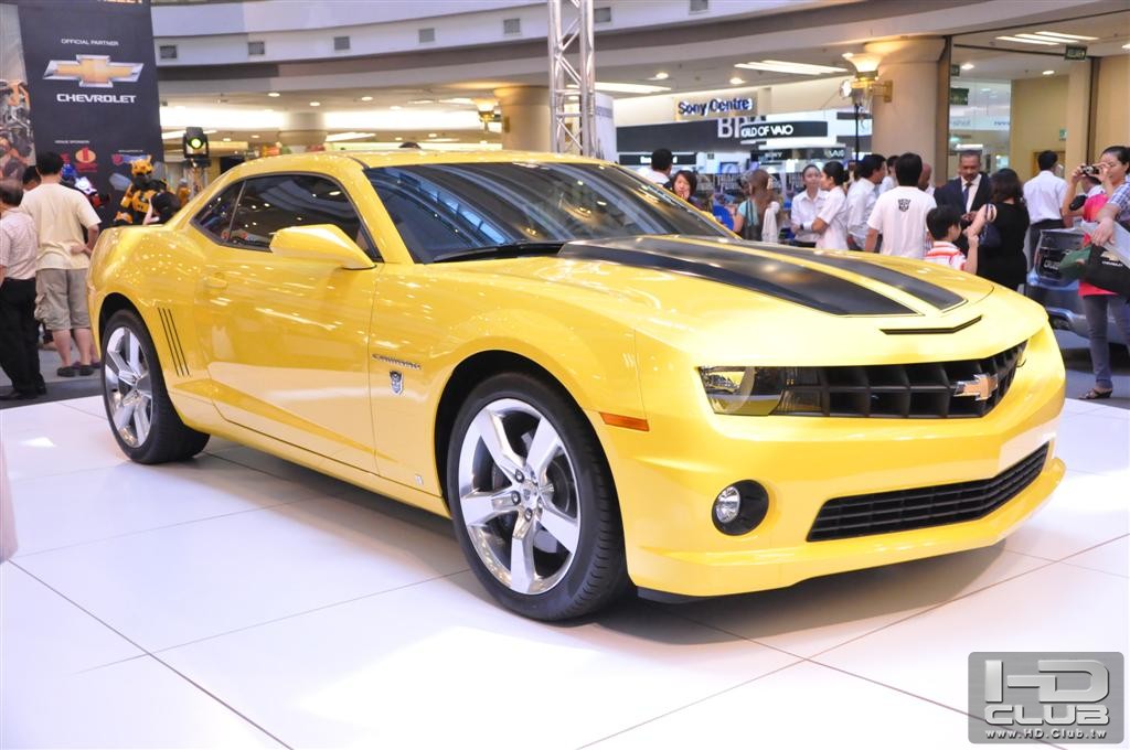 Chevrolet-Transformers-3-Roadshow-32.jpg