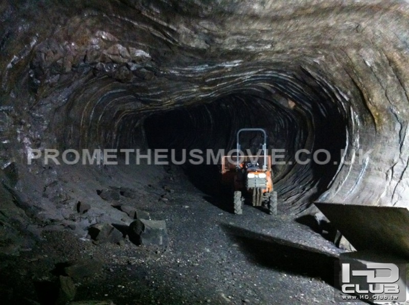 cave010.jpg