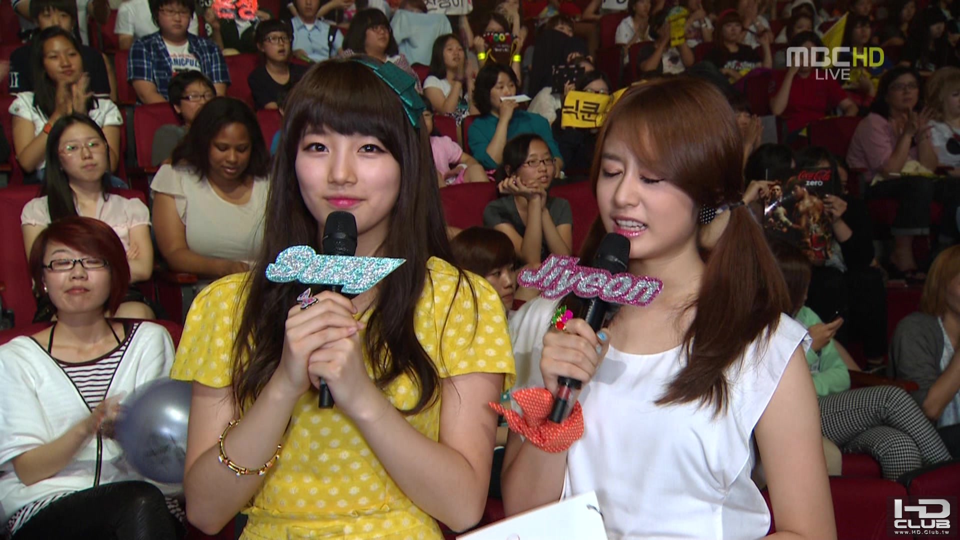 智妍真是萌系小恐龍啊..