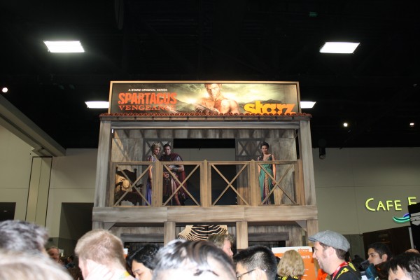 Comic-Con-2011-convention-floor-image-24-600x400.jpg