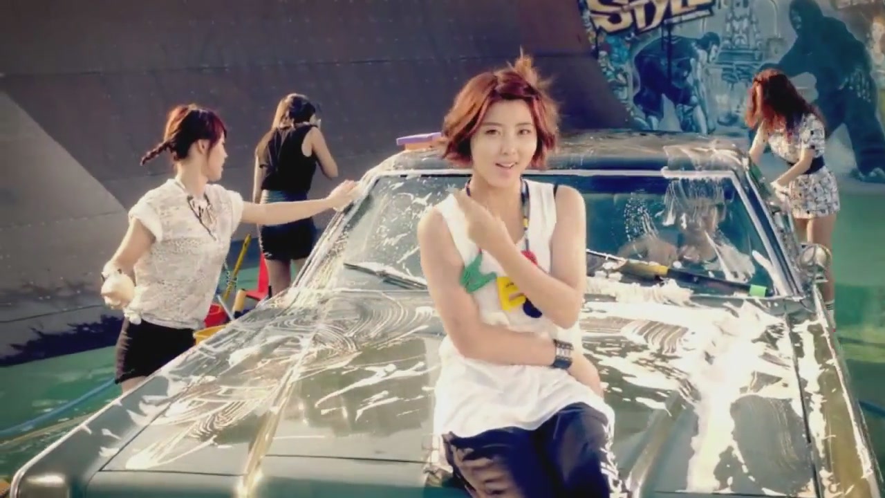 [hd.club] 4MINUTE (포미닛) - Freestyle [MV HD ENG SUB].0804.000-1.JPG