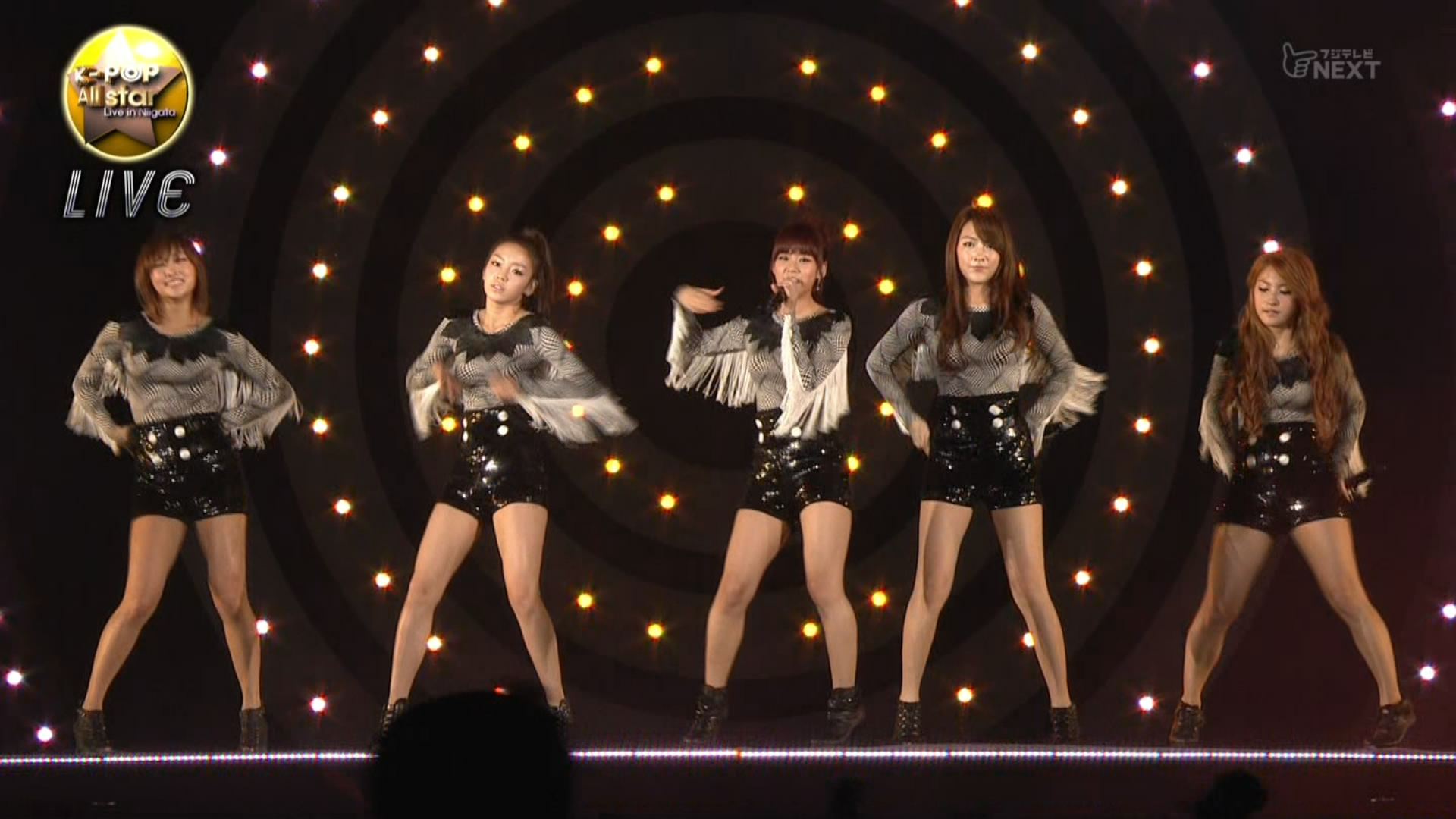 Jumping Mr. Go go summer 1.jpg