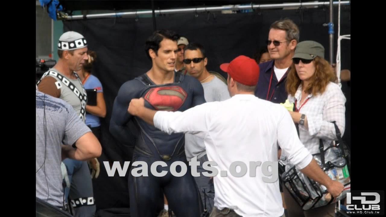 cavill2.jpg