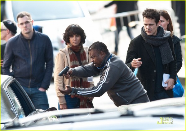 halle-berry-cloud-atlas-set-image-2-600x424.jpg