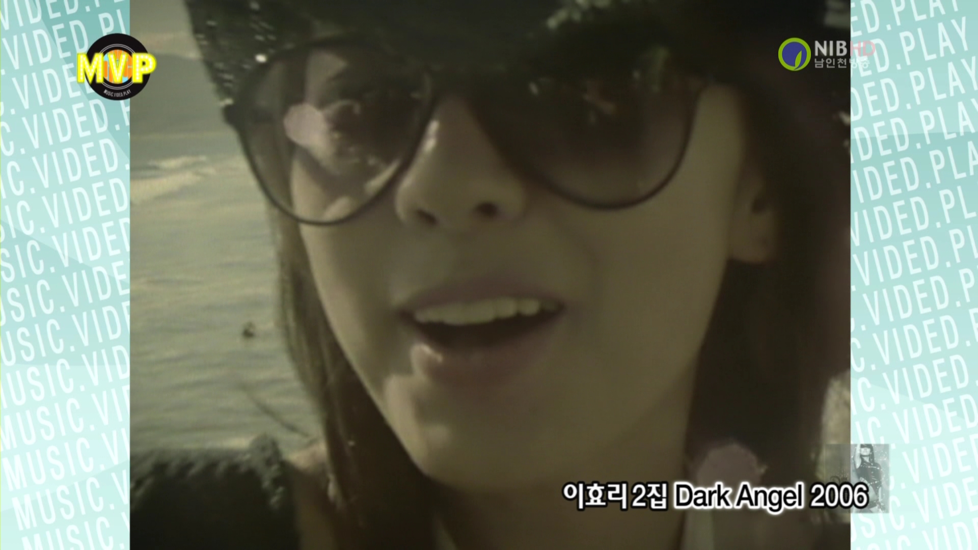 [MV] Lee Hyo Ri - Straight Up (NIB.HD).ts_000066866.jpg