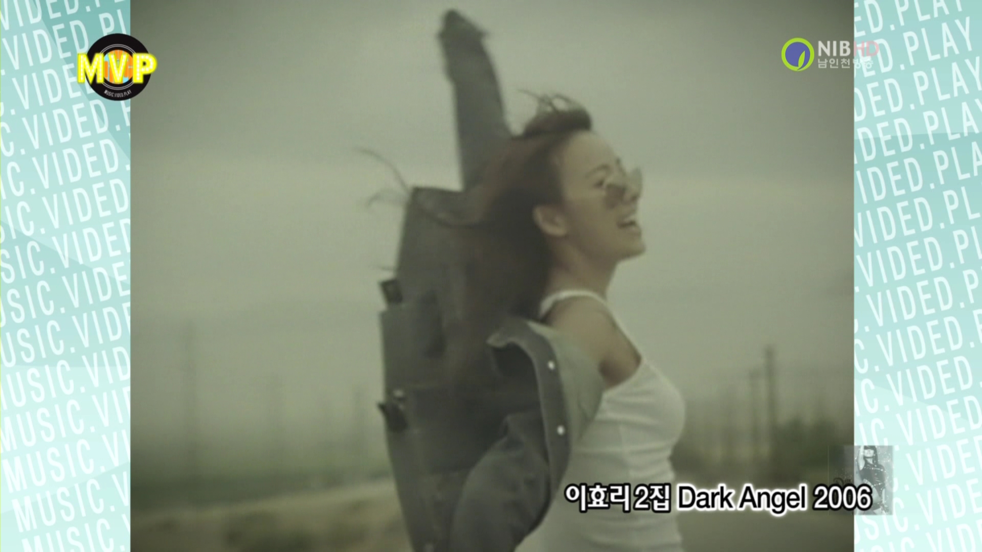 [MV] Lee Hyo Ri - Straight Up (NIB.HD).ts_000106139.jpg