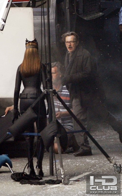 dark-knight-092411-6.jpg