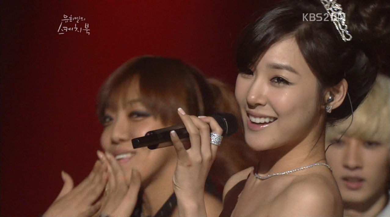 Super Junior - Oops - ft 1.jpg