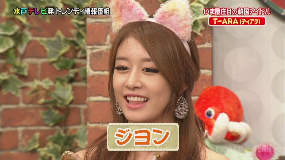 111001 FujiTV PICARU no TEIRI T-ARA2.jpg