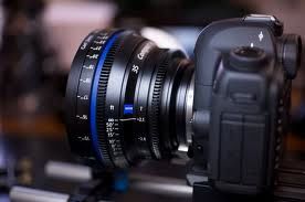 zeiss-on-the-5d1.jpg