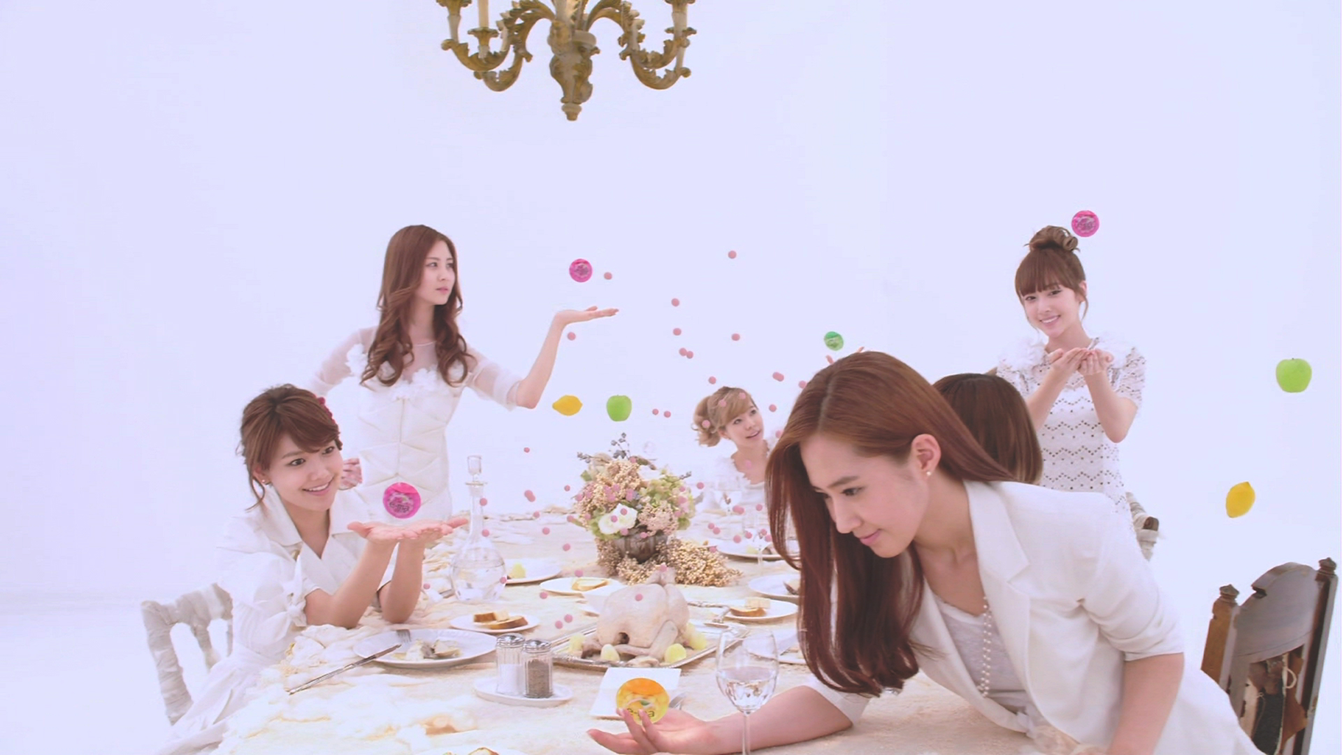 [CM]-SNSD-e-ma-Nodoame-UHA-Mikakutou-2011-CampaignVer.-[siubigHD]_18.10.2011-4.54.jpg